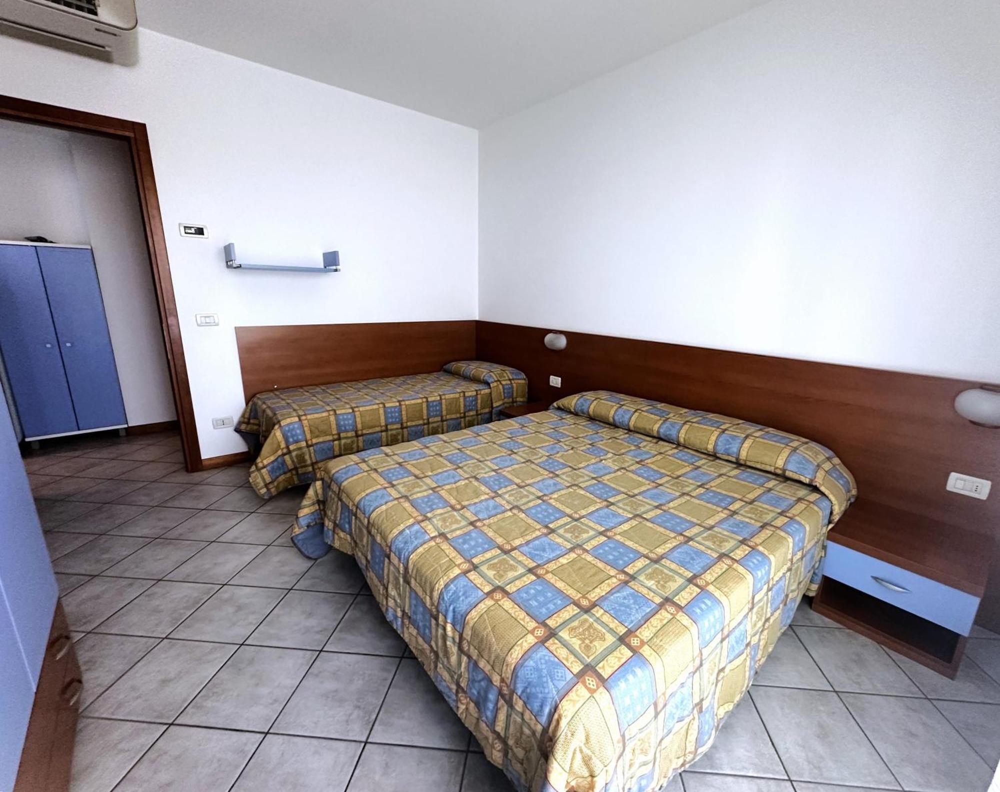 Residence Eurostar 비비오네 외부 사진